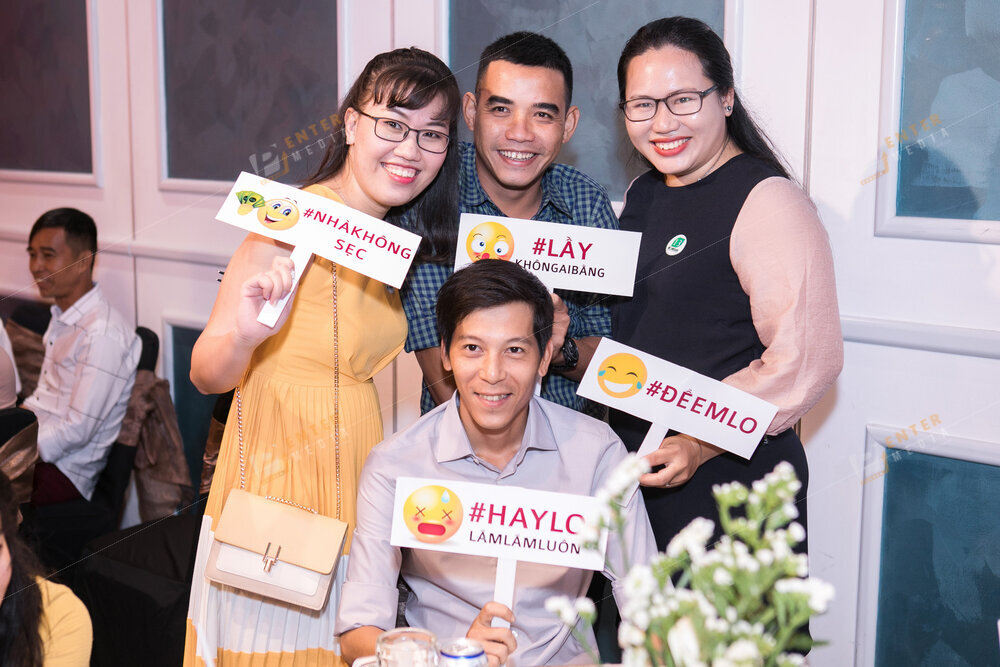 enter-media-chup-anh-tiec-tat-nien-cho-cong-ty-landscape-022