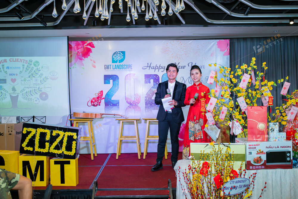 enter-media-chup-anh-tiec-tat-nien-cho-cong-ty-landscape-044