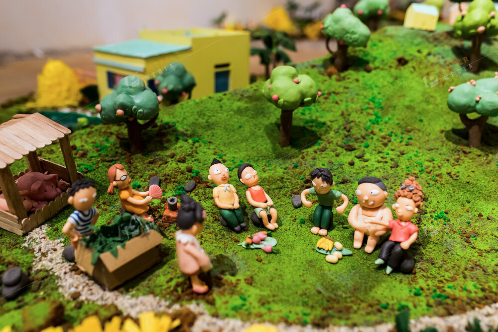 enter-media-chup-anh-trien-lam-showcase-thi-tran-hoa-muoi-gio-cho-nxb-du-but-003