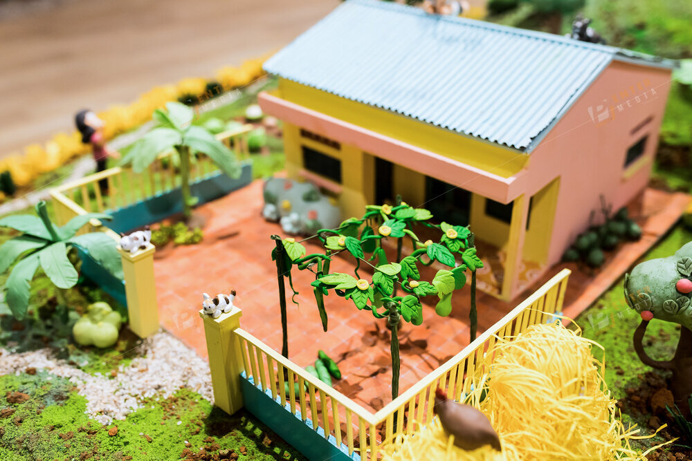 enter-media-chup-anh-trien-lam-showcase-thi-tran-hoa-muoi-gio-cho-nxb-du-but-019