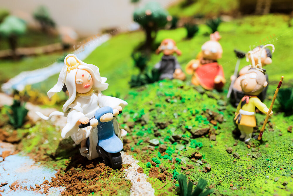 enter-media-chup-anh-trien-lam-showcase-thi-tran-hoa-muoi-gio-cho-nxb-du-but-037