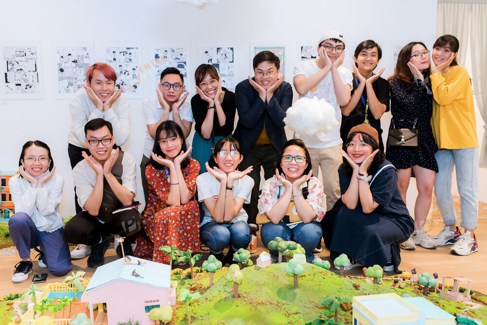 enter-media-chup-anh-trien-lam-showcase-thi-tran-hoa-muoi-gio-cho-nxb-du-but-041