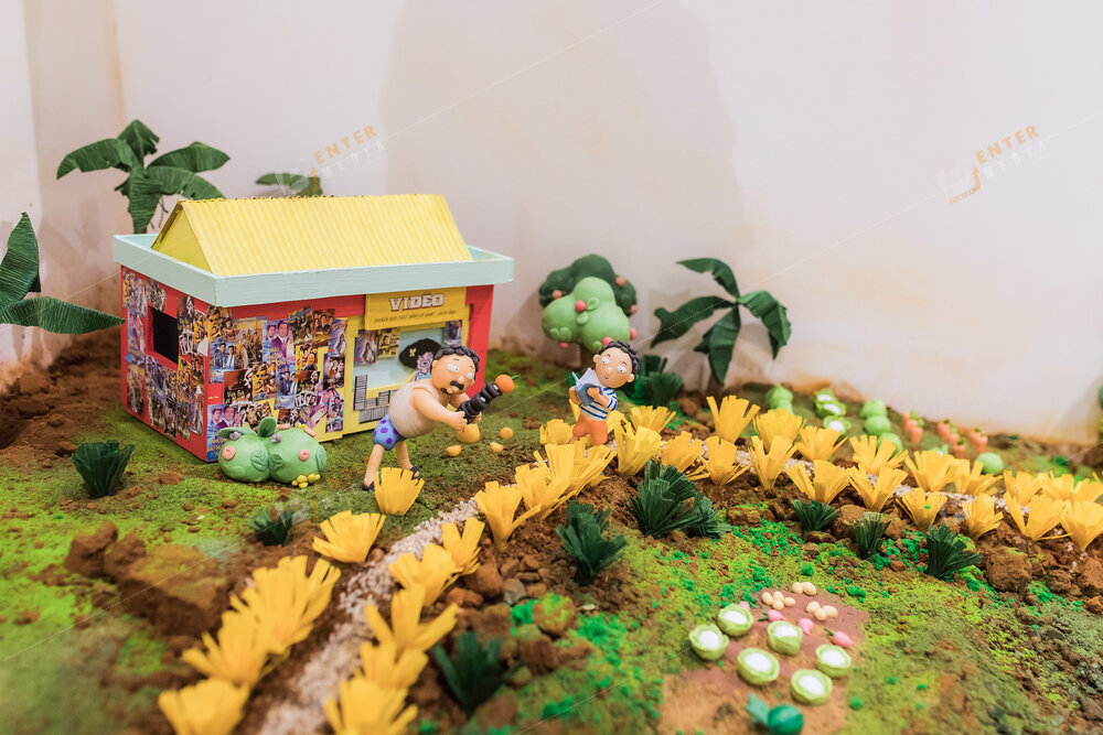 enter-media-chup-anh-trien-lam-showcase-thi-tran-hoa-muoi-gio-cho-nxb-du-but-045