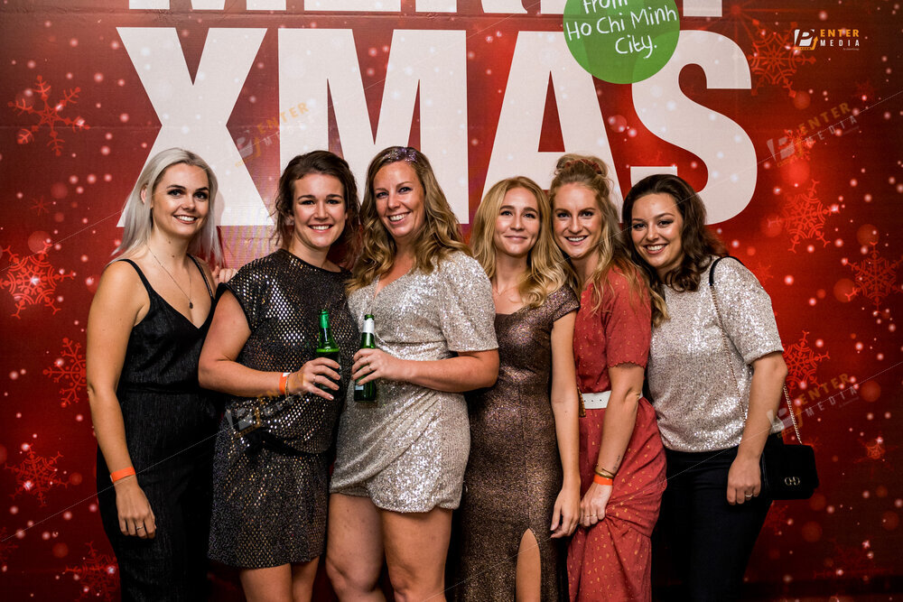 enter-media-chup-hinh-event-giang-sinh-cho-Hard-Rock-Cafe-003