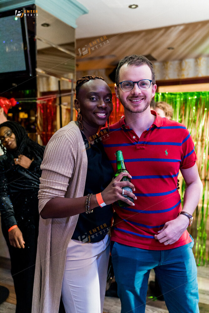 enter-media-chup-hinh-event-giang-sinh-cho-Hard-Rock-Cafe-027