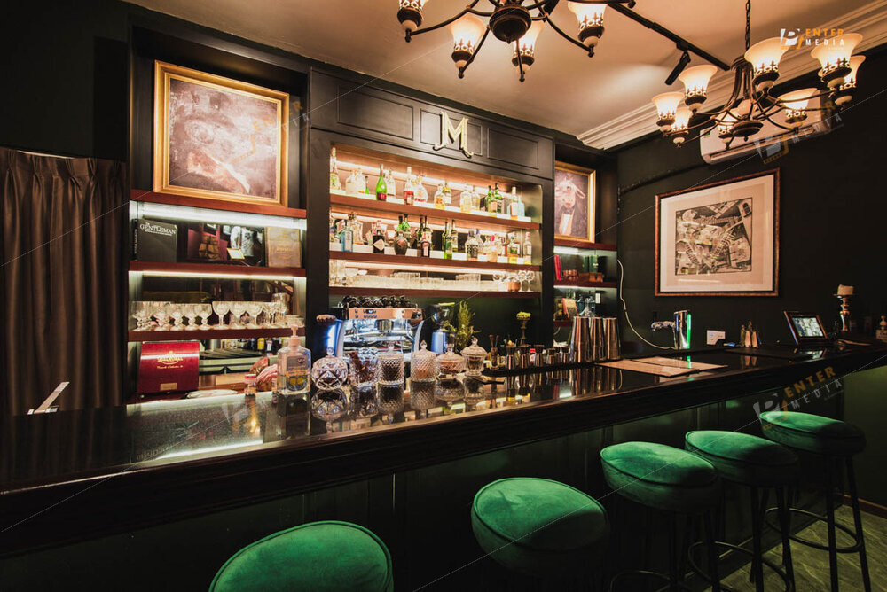 Góc pha chế độc đáo tại quầy bar House of Barbaard