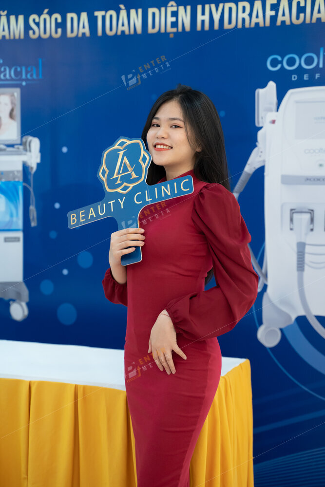 enter-media-chup-quay-su-kien-nganh-tham-my-lam-dep-cho-LA-Beauty-Clinic-005