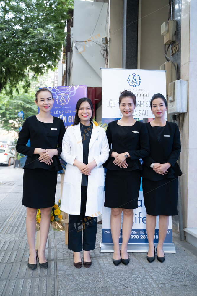 enter-media-chup-quay-su-kien-nganh-tham-my-lam-dep-cho-LA-Beauty-Clinic-006