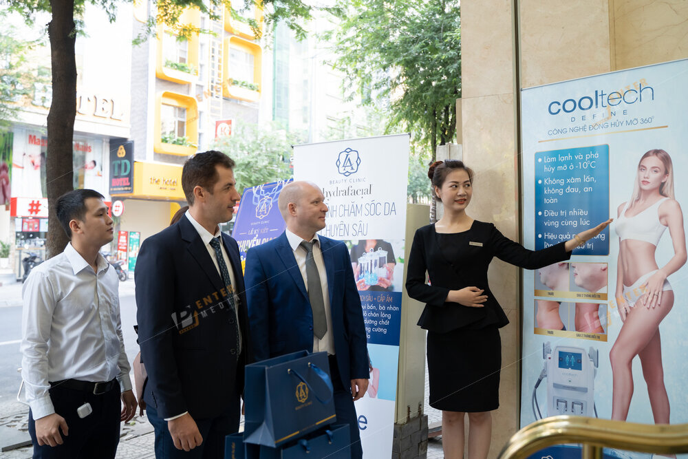 enter-media-chup-quay-su-kien-nganh-tham-my-lam-dep-cho-LA-Beauty-Clinic-010