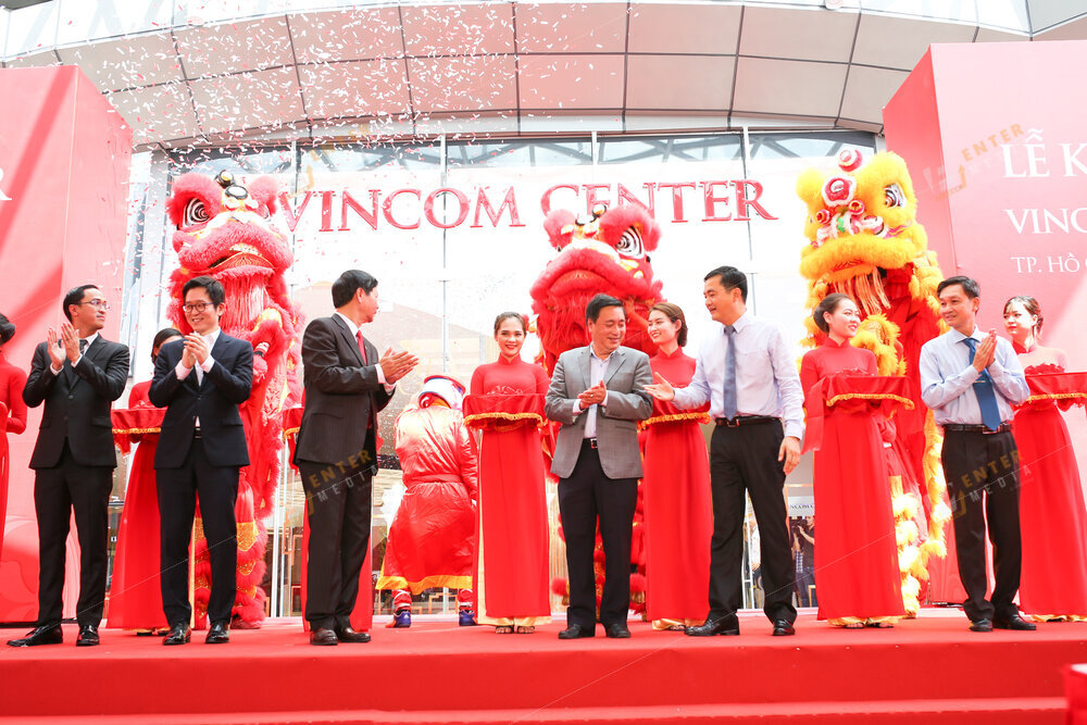 Enter Media chụp ảnh khai trương Vincom Center tại Landmark 81