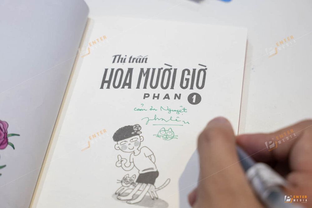 enter-media-cung-cap-dich-vu-chup-anh-su-kien-ra-mat-sach-thi-tran-hoa-muoi-gio-041