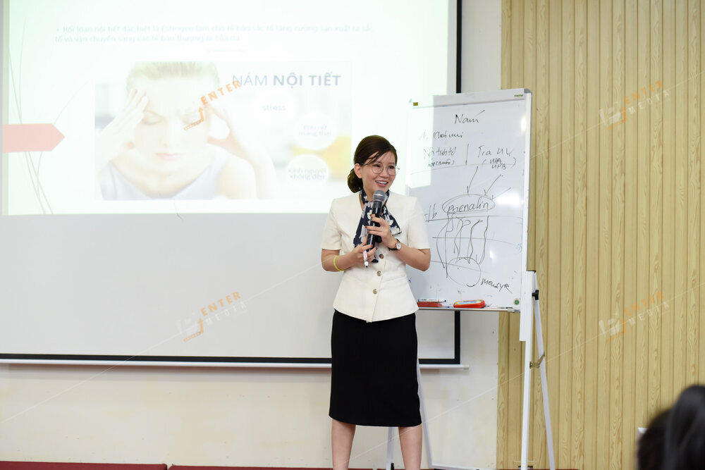 enter-media-quay-chup-su-kien-hoi-thao-dao-tao-set-up-he-thong-spa-tieu-chuan-han-quoc-025