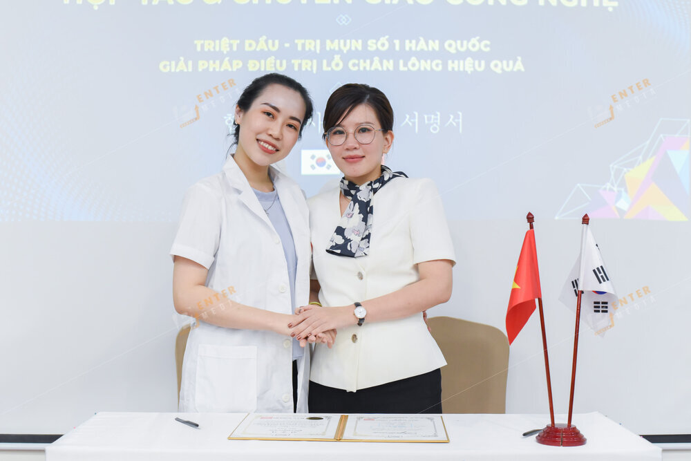 enter-media-quay-chup-su-kien-hoi-thao-dao-tao-set-up-he-thong-spa-tieu-chuan-han-quoc-039