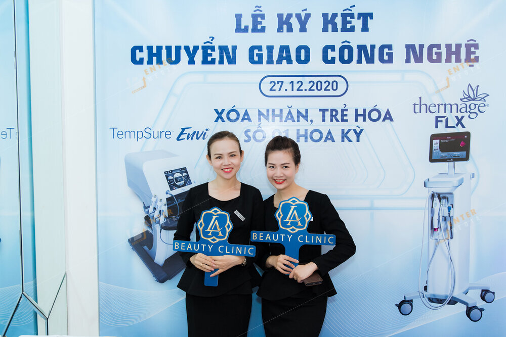 enter-media-quay-chup-su-kien-le-ky-ket-chuyen-giao-cong-nghe-la-beauty-clinic-006