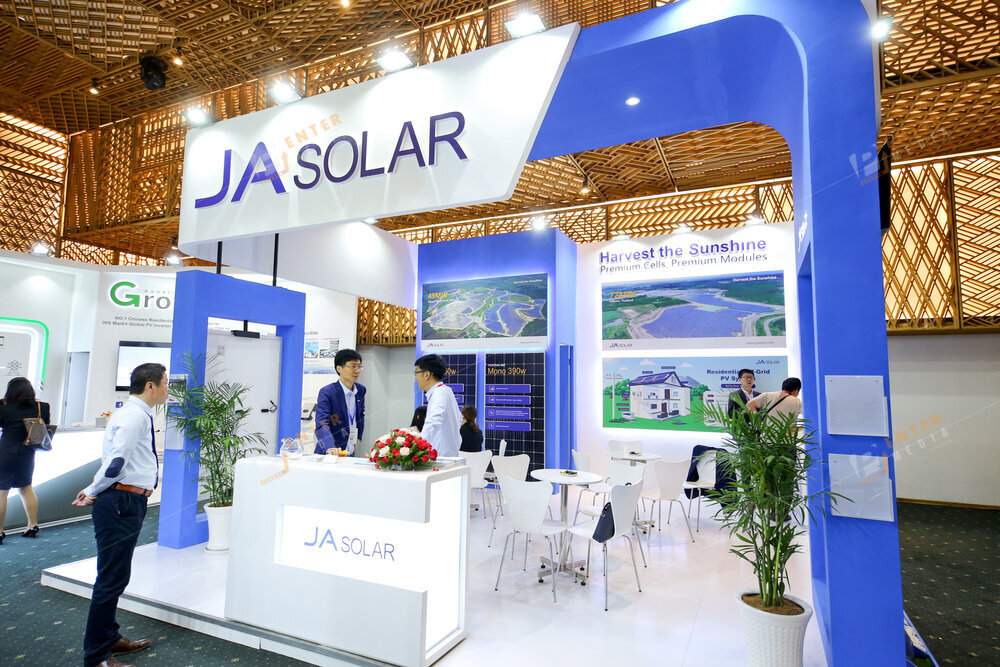 enter-media-quay-phim-chup-anh-su-kien-trien-lam-solar-energy-tai-secc-quan-7-025