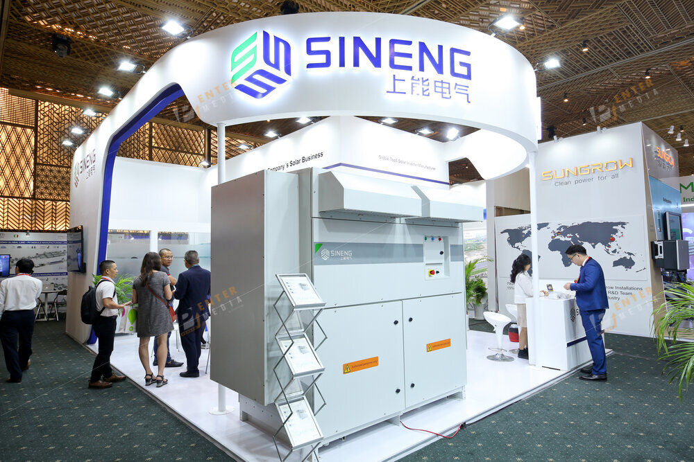 enter-media-quay-phim-chup-anh-su-kien-trien-lam-solar-energy-tai-secc-quan-7-036