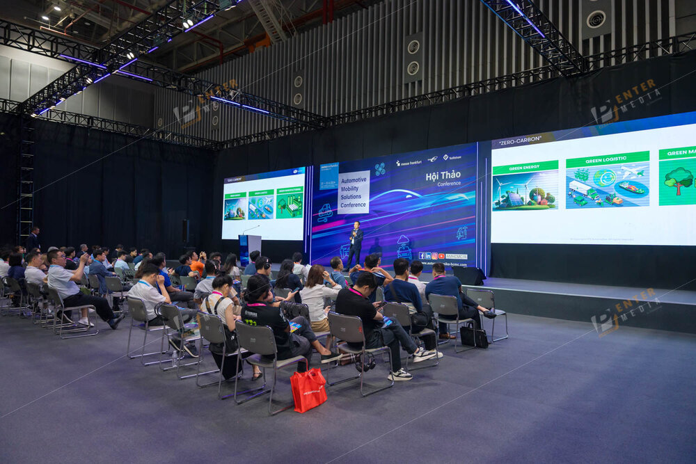 enter-chup-anh-su-kien-hoi-cho-trien-lam-gian-hang-royal-super-tai-trien-lam-automechanika-hcm-001-042