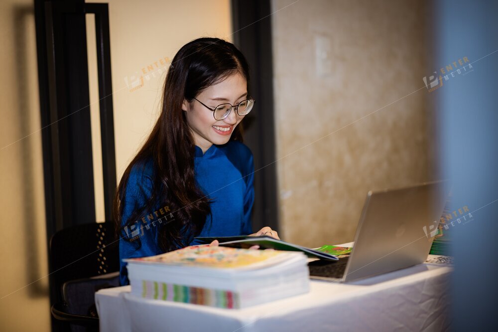 enter-media-chup-anh-su-kien-bao-cao-du-an-viet-nam-phieu-luu-ky-dong-bang-song-cuu-long-cung-nha-xuat-ban-du-but-006