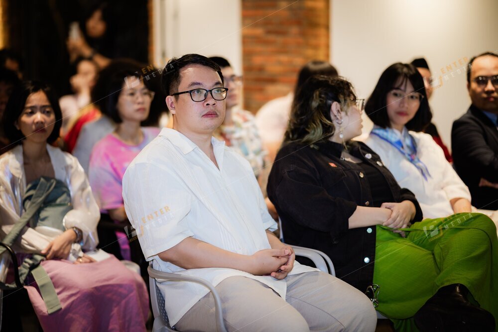 enter-media-chup-anh-su-kien-bao-cao-du-an-viet-nam-phieu-luu-ky-dong-bang-song-cuu-long-cung-nha-xuat-ban-du-but-031