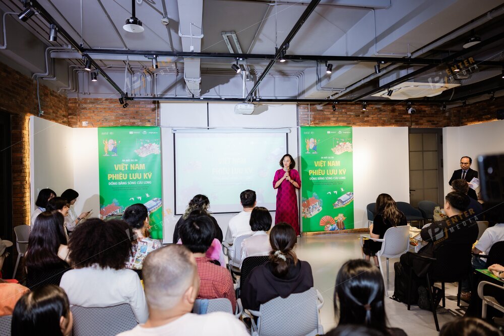 enter-media-chup-anh-su-kien-bao-cao-du-an-viet-nam-phieu-luu-ky-dong-bang-song-cuu-long-cung-nha-xuat-ban-du-but-042