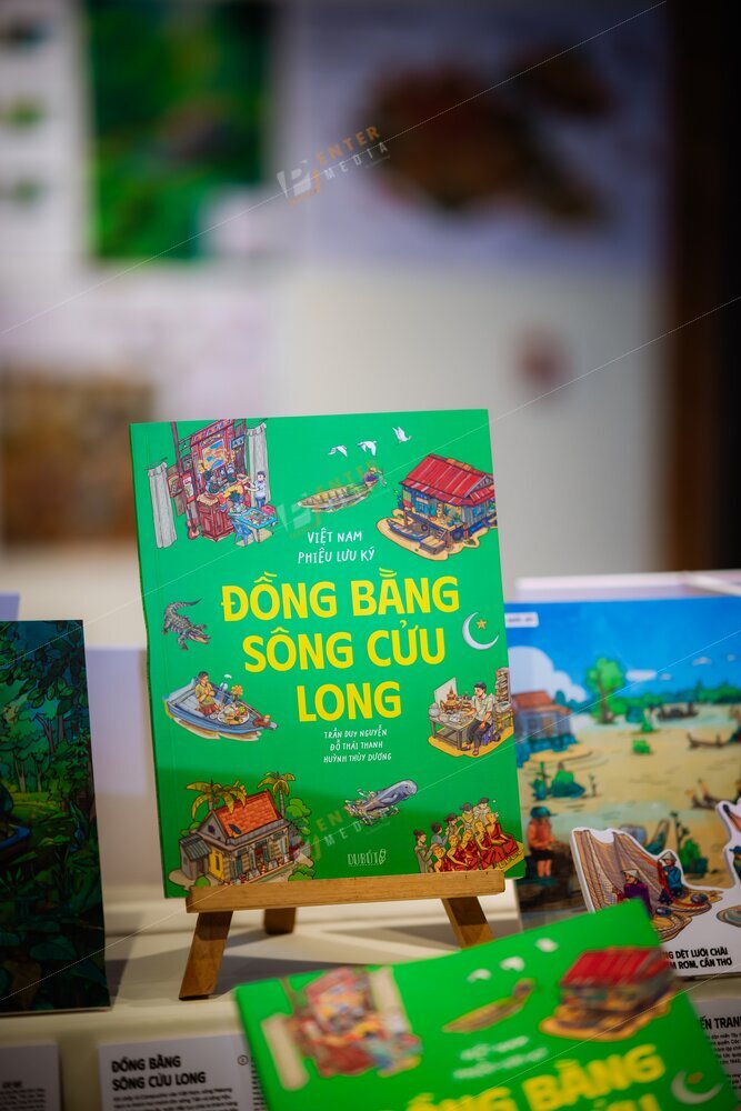 enter-media-chup-anh-su-kien-bao-cao-du-an-viet-nam-phieu-luu-ky-dong-bang-song-cuu-long-cung-nha-xuat-ban-du-but-065