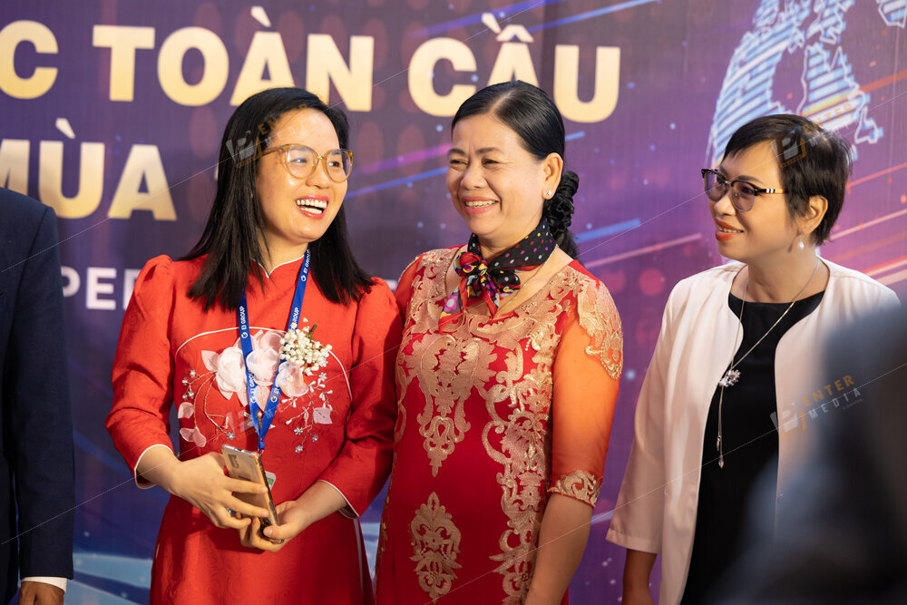 enter-media-chup-anh-su-kien-cong-ty-ei-group-tp-hcm-018