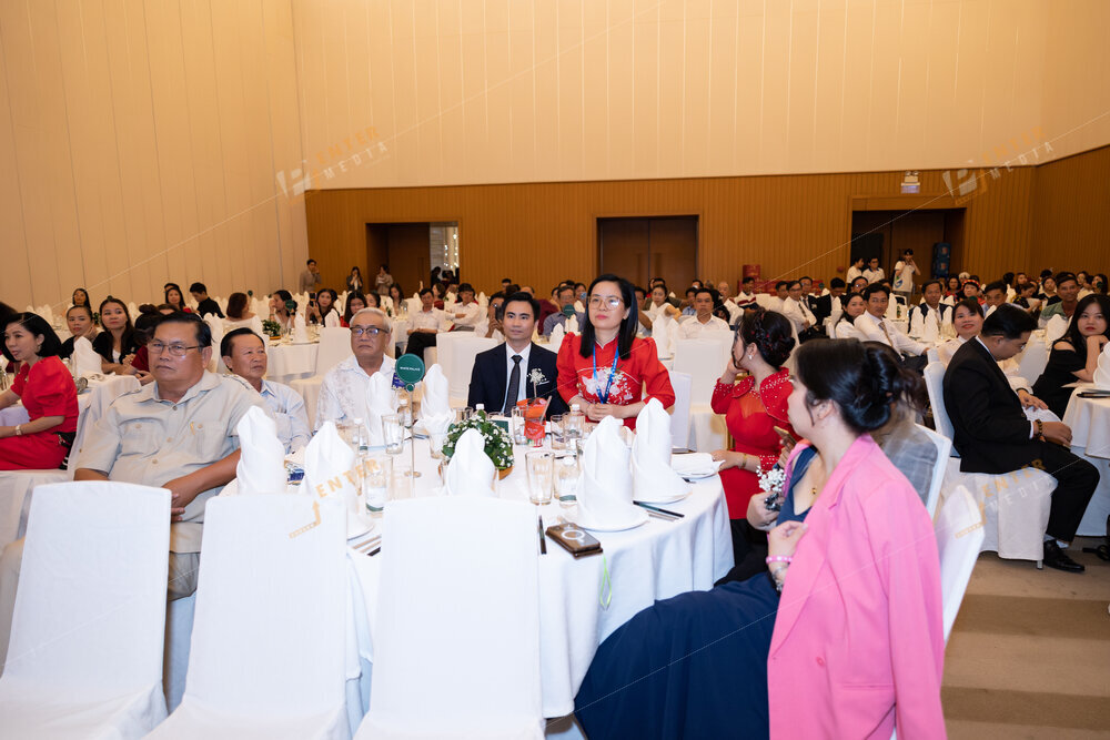 enter-media-chup-anh-su-kien-cong-ty-ei-group-tp-hcm-024