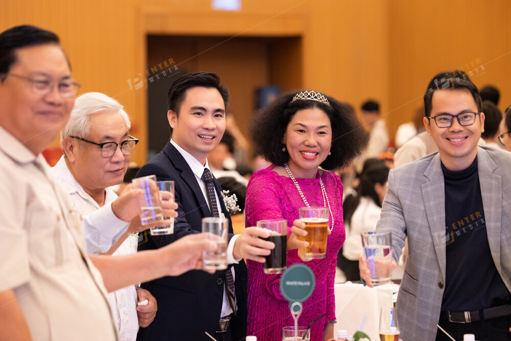 enter-media-chup-anh-su-kien-cong-ty-ei-group-tp-hcm-044