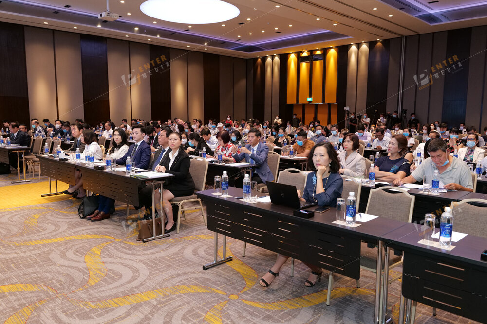 enter-media-chup-anh-su-kien-hoi-nghi-dai-hoi-dong-co-dong-ngan-hang-ocb-018