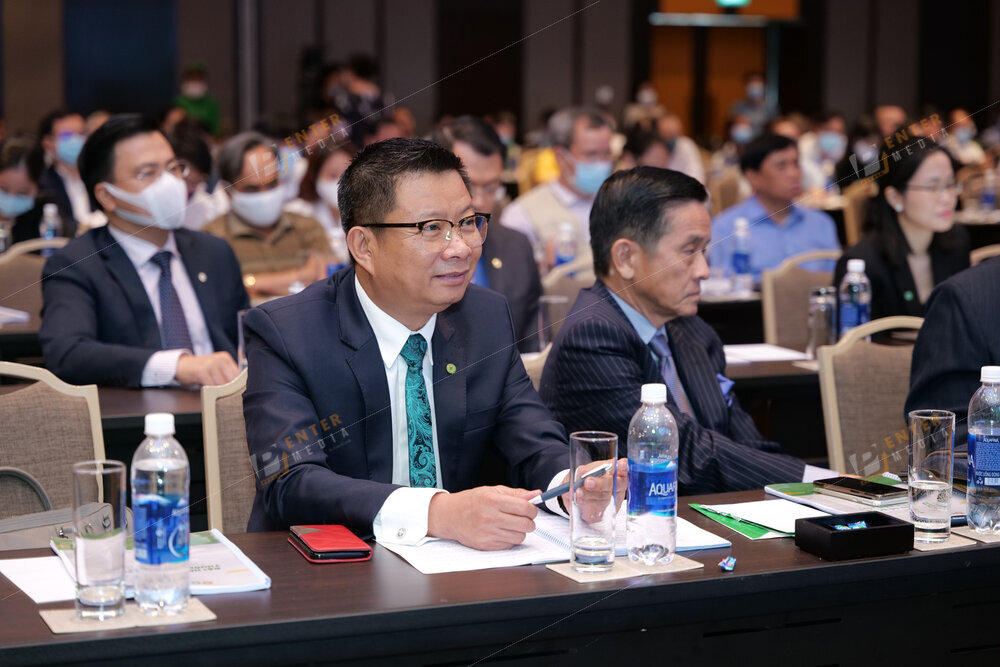 enter-media-chup-anh-su-kien-hoi-nghi-dai-hoi-dong-co-dong-ngan-hang-ocb-030