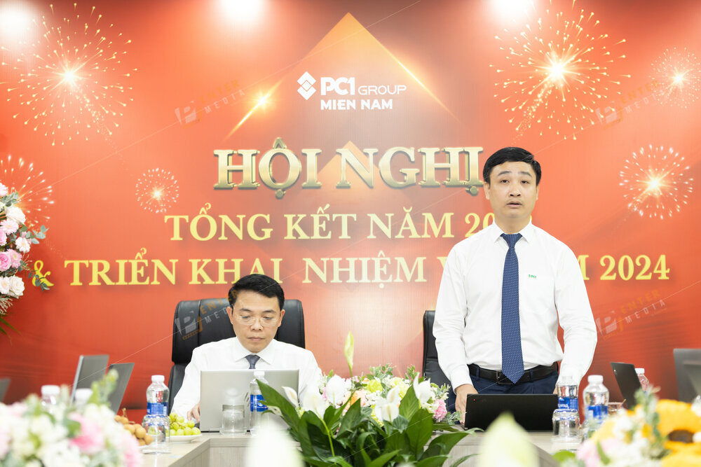 enter-media-chup-anh-su-kien-hoi-nghi-tong-ket-nam-2023-trien-khai-ke-hoach-2024-cua-pc1group-mien-nam-013