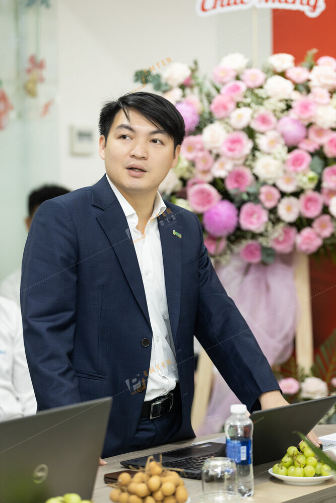 enter-media-chup-anh-su-kien-hoi-nghi-tong-ket-nam-2023-trien-khai-ke-hoach-2024-cua-pc1group-mien-nam-014