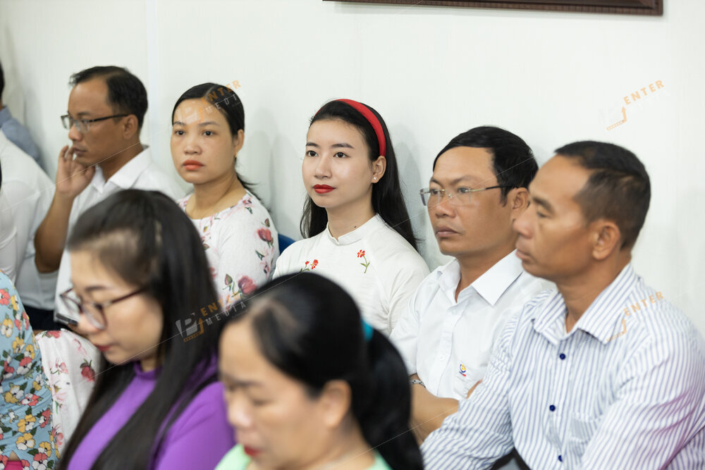 enter-media-chup-anh-su-kien-hoi-nghi-tong-ket-nam-2023-trien-khai-ke-hoach-2024-cua-pc1group-mien-nam-016