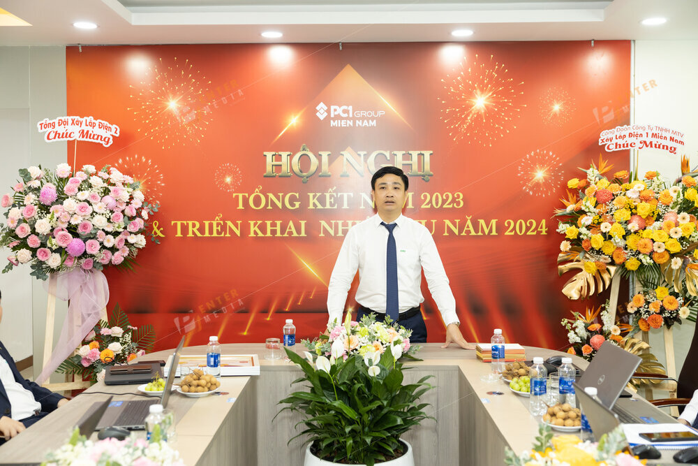 enter-media-chup-anh-su-kien-hoi-nghi-tong-ket-nam-2023-trien-khai-ke-hoach-2024-cua-pc1group-mien-nam-026