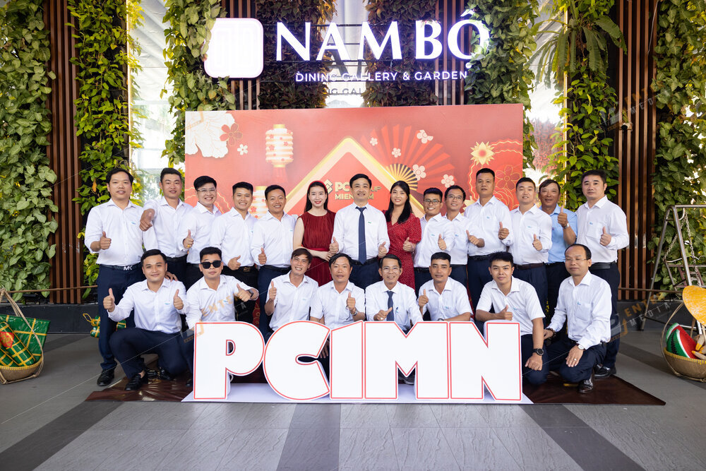 enter-media-chup-anh-su-kien-hoi-nghi-tong-ket-nam-2023-trien-khai-ke-hoach-2024-cua-pc1group-mien-nam-032