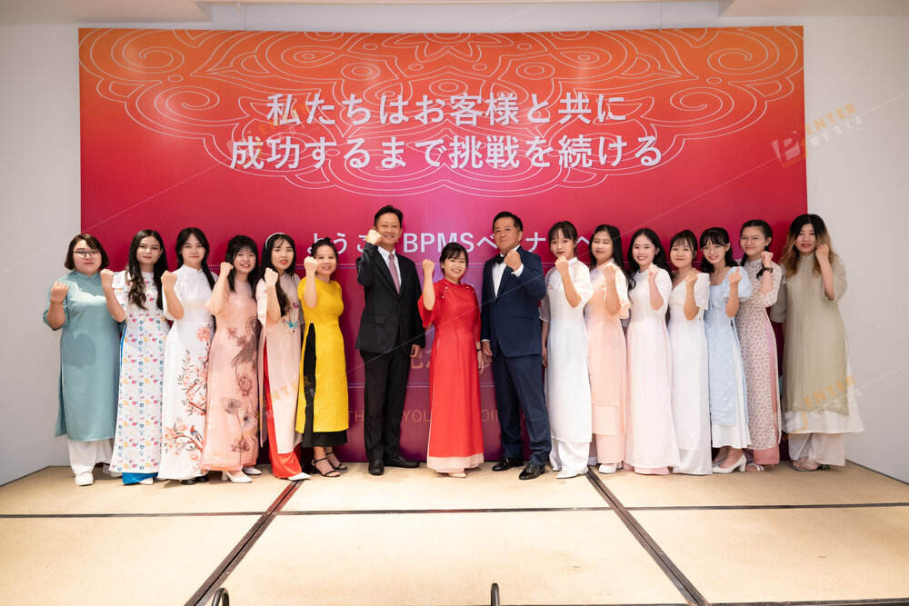 Enter Media chụp ảnh sự kiện kỷ niệm ngày thành lập công ty BPMS Việt Nam