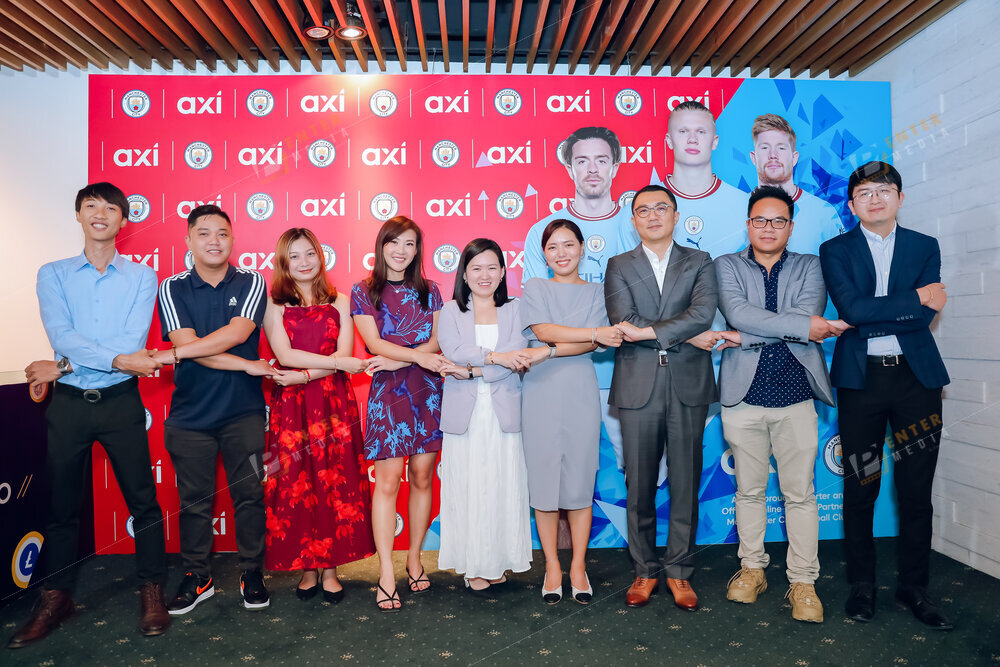 Enter Media thực hiện chụp ảnh sự kiện công ty Axi trong chương trình “Nhà môi giới giới thiệu Axi”