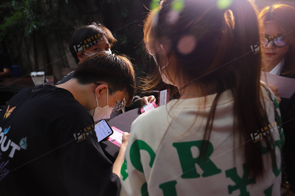 enter-media-chup-anh-su-kien-ra-mat-san-pham-galaxy-s22-002