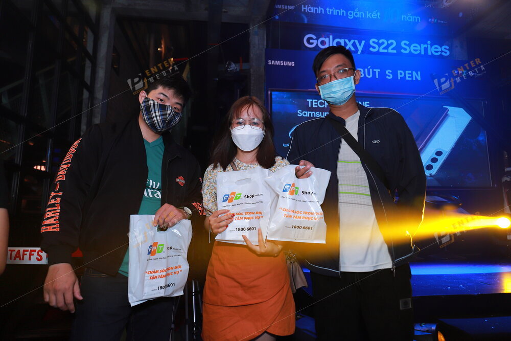 enter-media-chup-anh-su-kien-ra-mat-san-pham-galaxy-s22-017