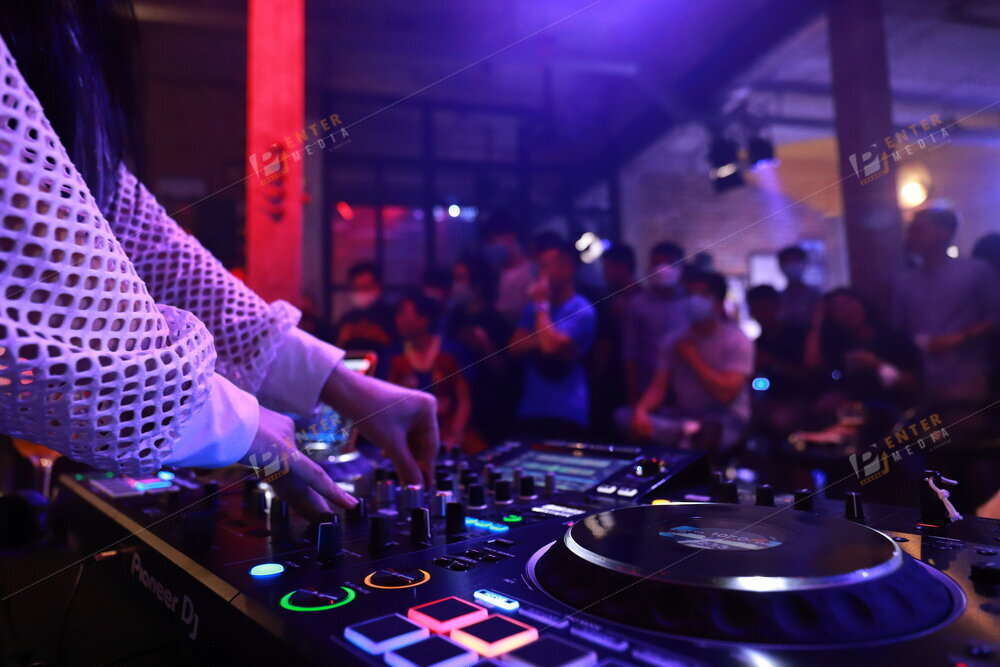 Không khí sôi động của sự kiện