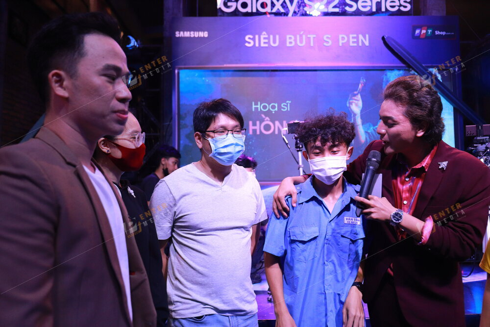 enter-media-chup-anh-su-kien-ra-mat-san-pham-galaxy-s22-023