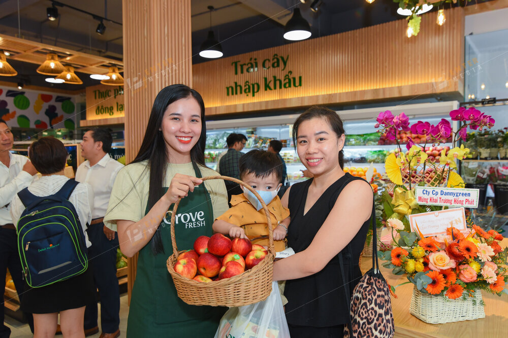enter-media-chup-hinh-khai-truong-cua-hang-grove-fresh-036