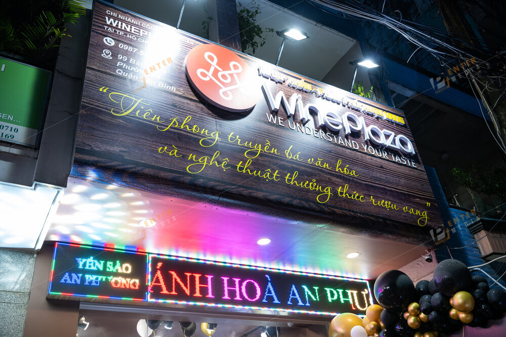 enter-media-chup-hinh-su-kien-khai-truong-cua-hang-ruou-wineplaza-019