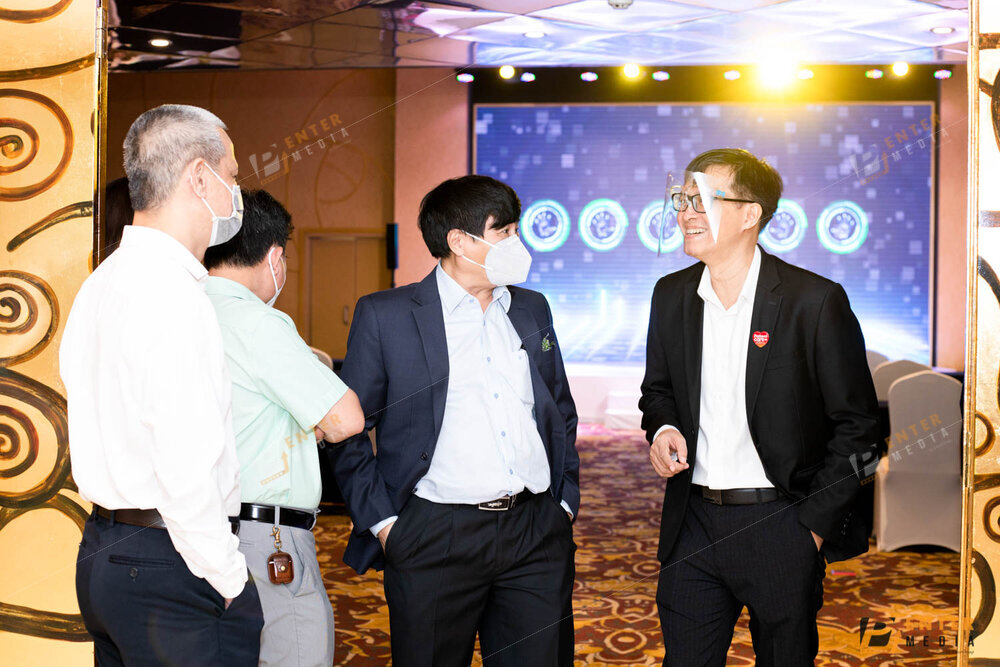 enter-media-chup-hinh-su-kien-le-ky-ket-giua-zeiss-va-benh-vien-mat-sai-gon-003