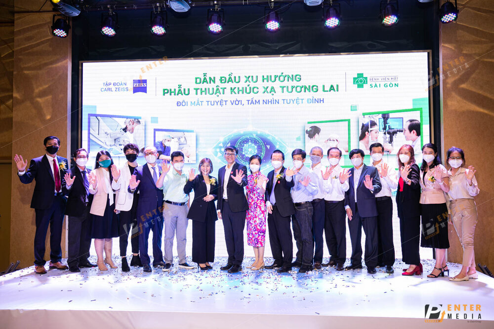 enter-media-chup-hinh-su-kien-le-ky-ket-giua-zeiss-va-benh-vien-mat-sai-gon-026