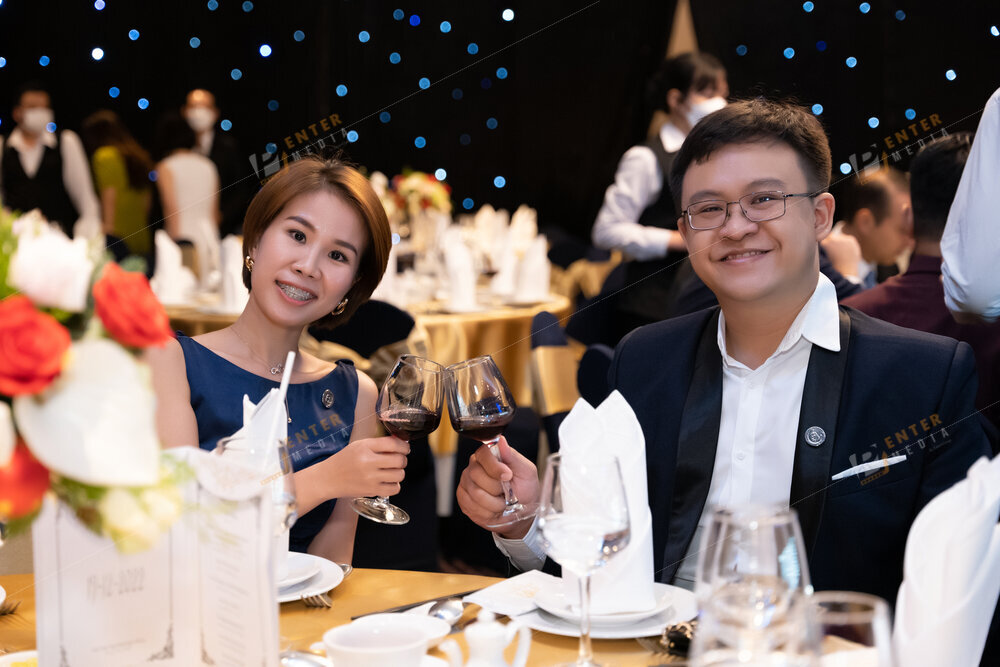 enter-media-chup-hinh-su-kien-tiec-cuoi-nam-cong-ty-seacret-lifestyle-night-007