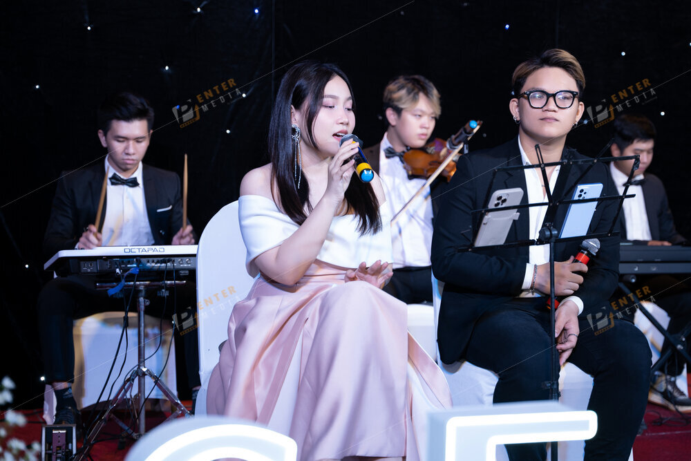 enter-media-chup-hinh-su-kien-tiec-cuoi-nam-cong-ty-seacret-lifestyle-night-013