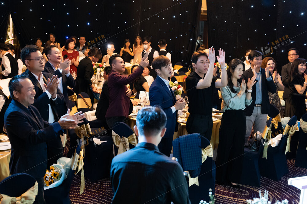 enter-media-chup-hinh-su-kien-tiec-cuoi-nam-cong-ty-seacret-lifestyle-night-028