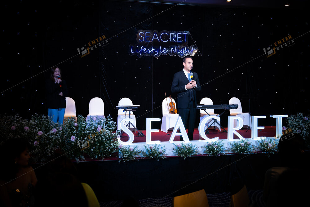 Chủ tịch tập đoàn Seacret Global phát biểu trong sự kiện
