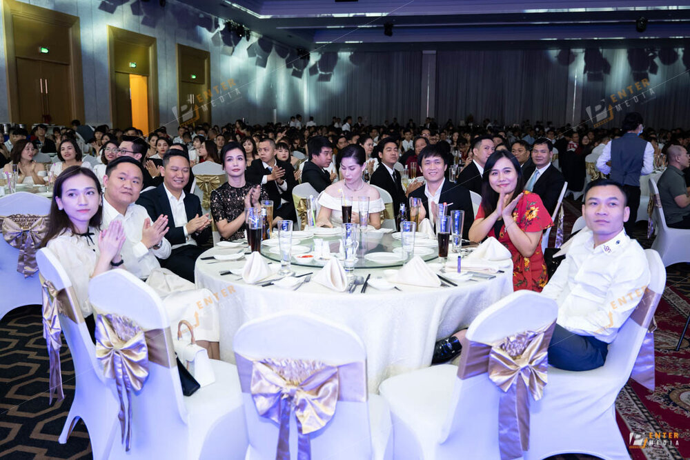 enter-media-quay-chup-su-kien-tat-nien-cong-ty-f88-015